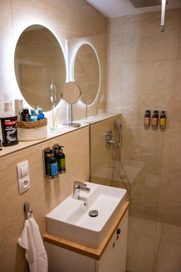 Sauna Studio Near Centre/Airport براغ المظهر الخارجي الصورة